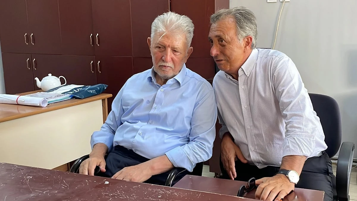 Beşiktaş'ta Başkan Ahmet Nur Çebi'ye baba nasihatı: Aday olma