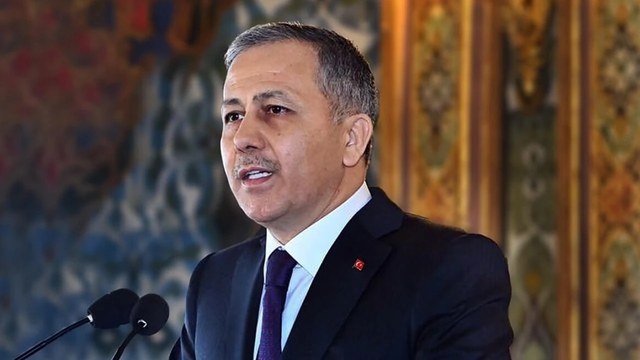 İçişleri Bakanı Yerlikaya: 9 polis açığa alındı