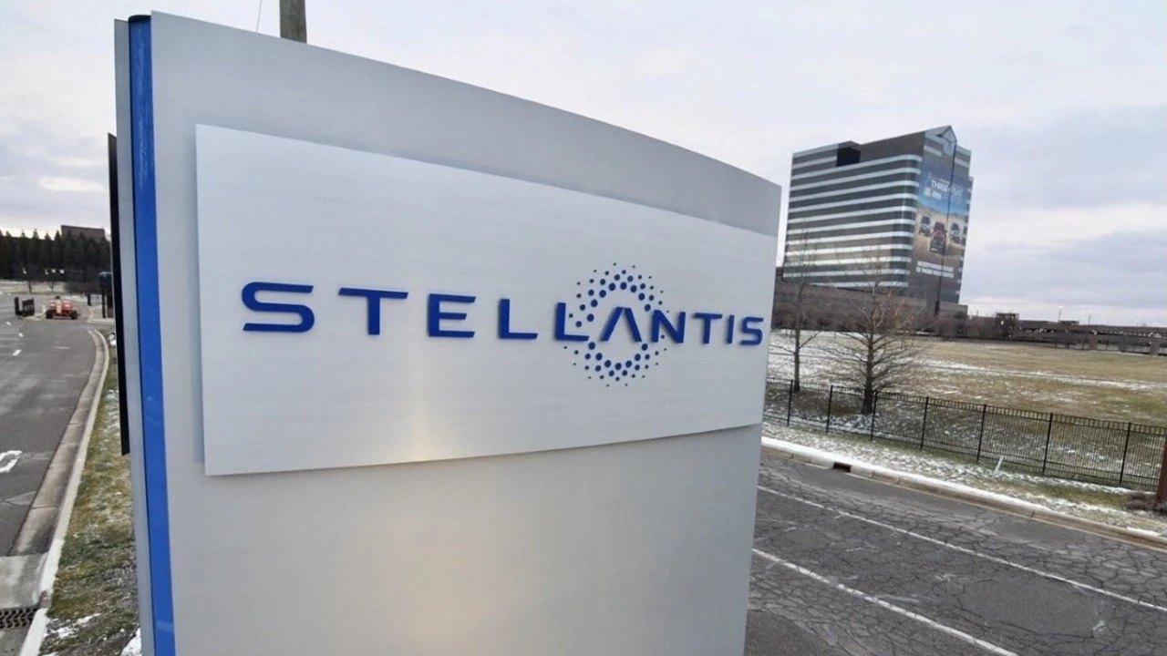 Stellantis, \"Pro One\" hamlesiyle ticari araç pazarında liderliği gözüne kestirdi