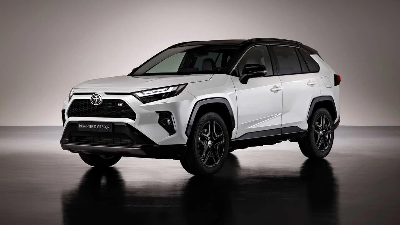 Toyota, ABD'de 1,8 milyondan fazla RAV4 model aracını geri çağırdı