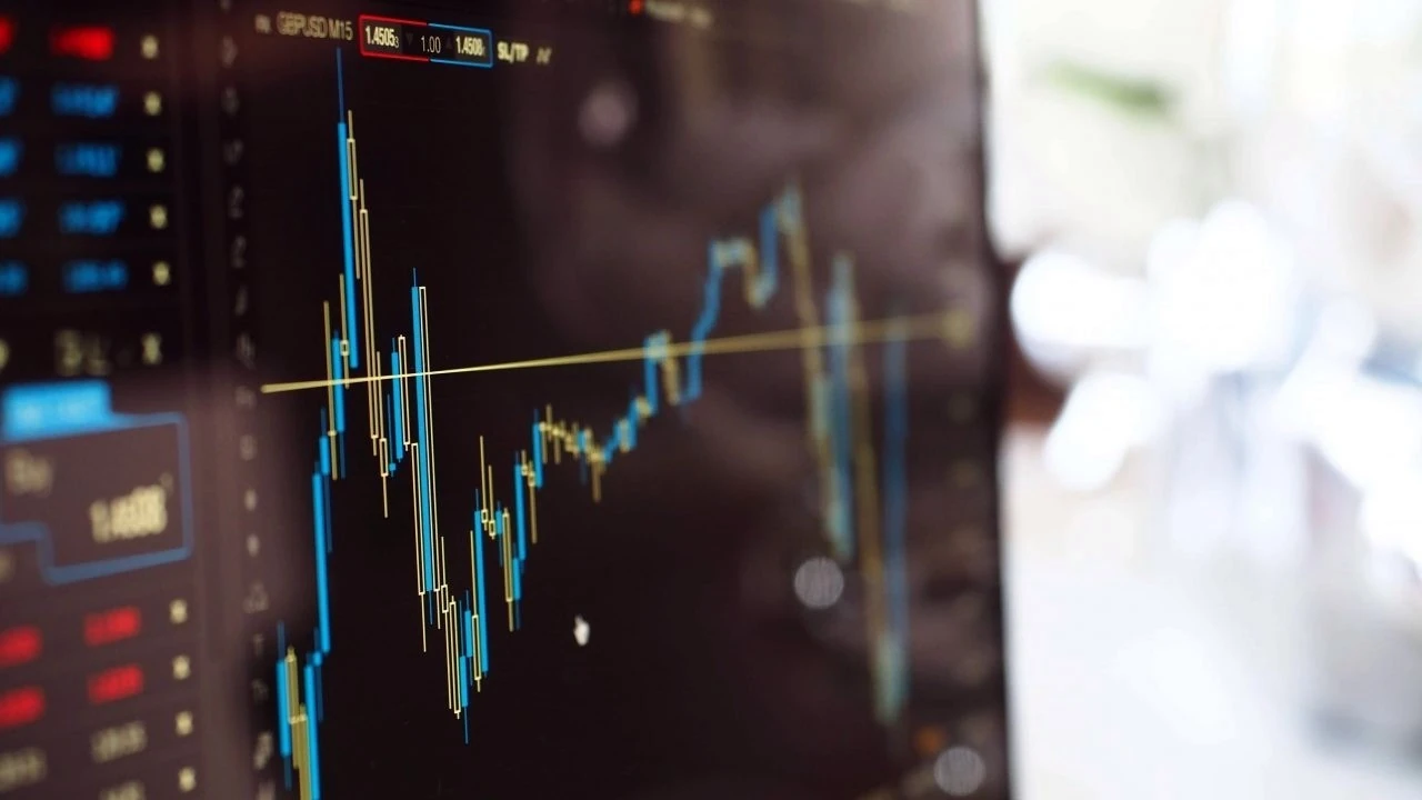Bu hafta borsa kaybettirdi, altın kazandırdı