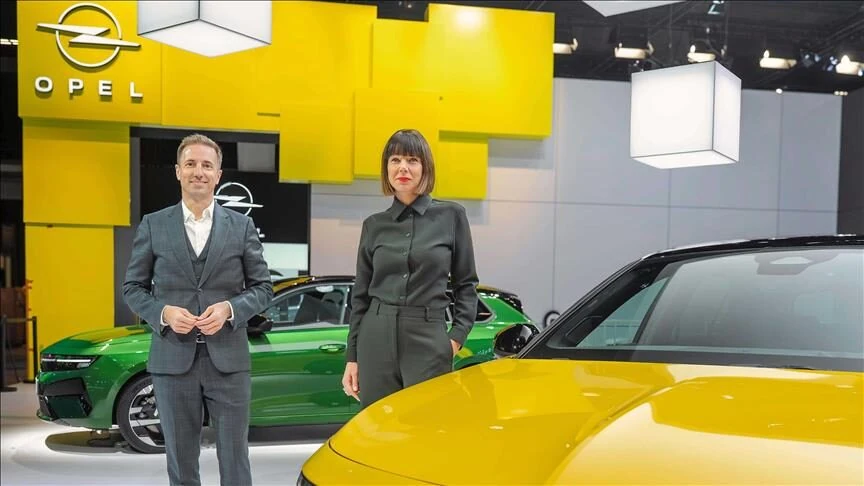 Opel, Brüksel Otomobil Fuarı’nda yeni Astra ve elektriklileri tanıttı